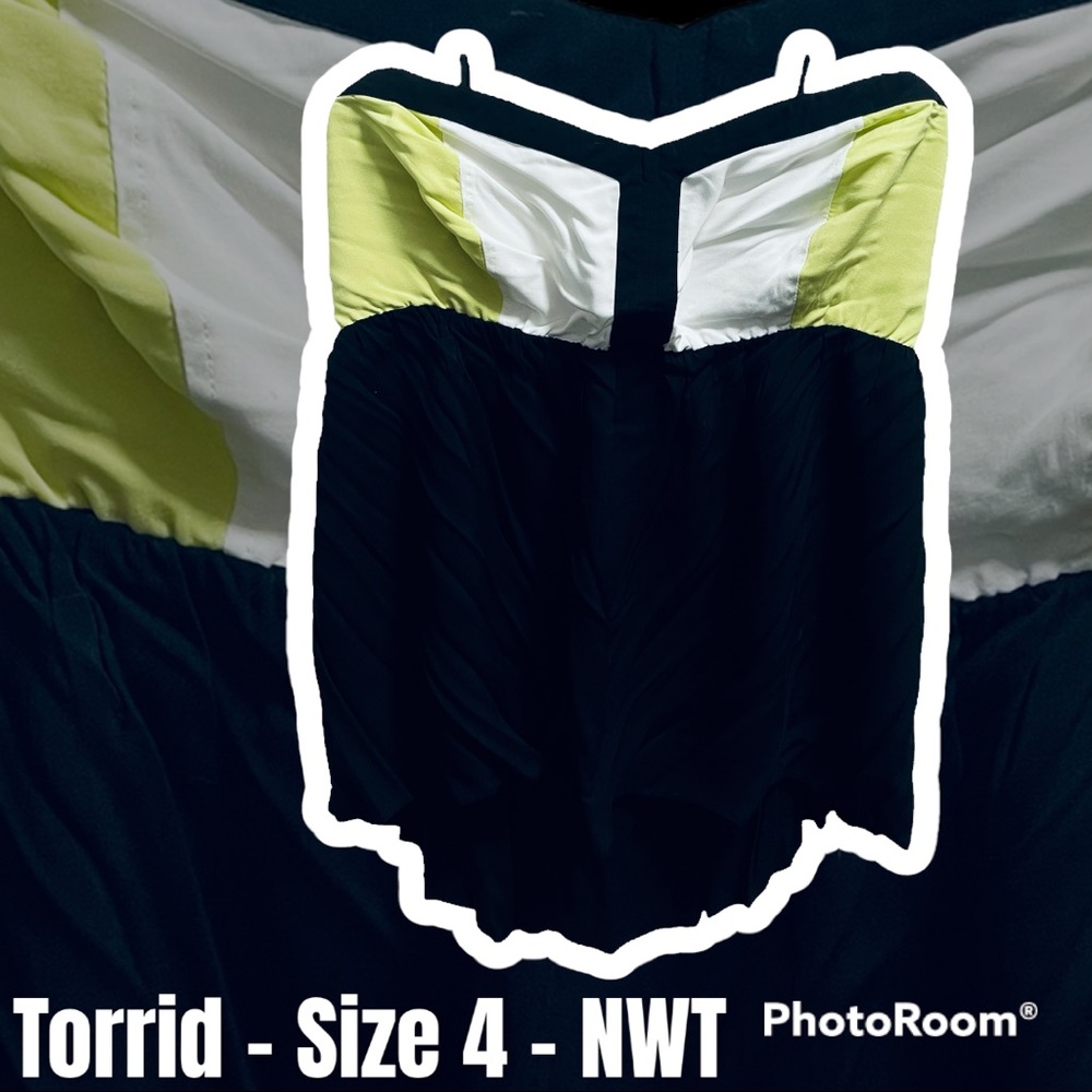 Torrid Sleeveless Top